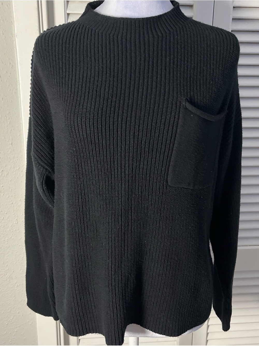 Anrabess black  Ribbed Sweater with Pocket Sz M